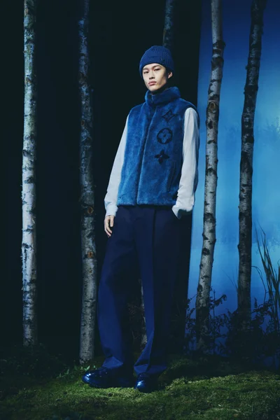 Look 23